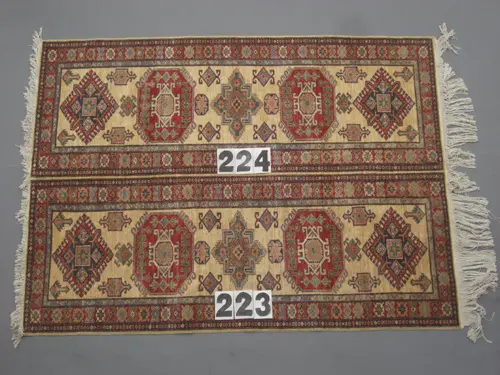 223-224