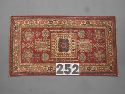 252