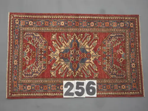 256