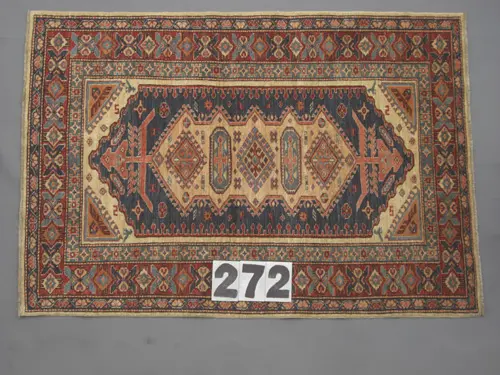 272